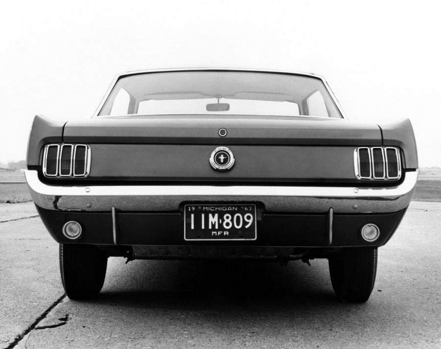  Ford Mustang Coupe 1964 года  (фото 17 из 19)